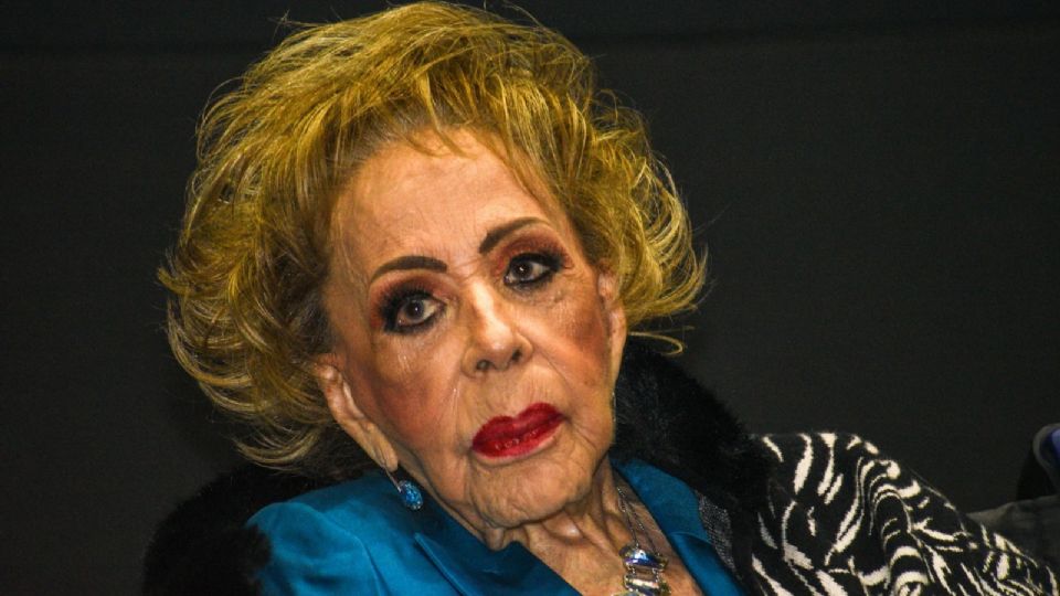 Lazareno revela que la diva del cine mexicano no se encuentra bien, aunque se mantiene estable