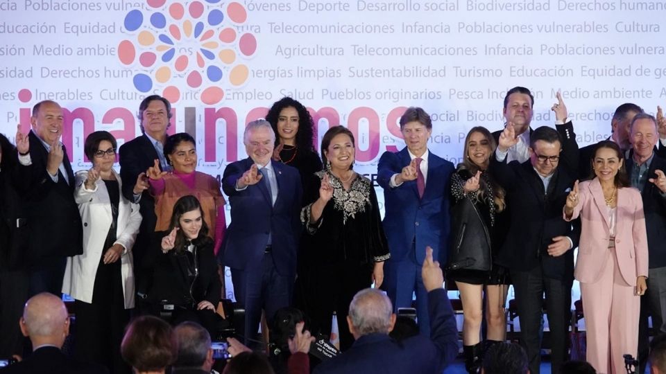 Xóchitl Gálvez al presentar su equipo y plan de gobierno