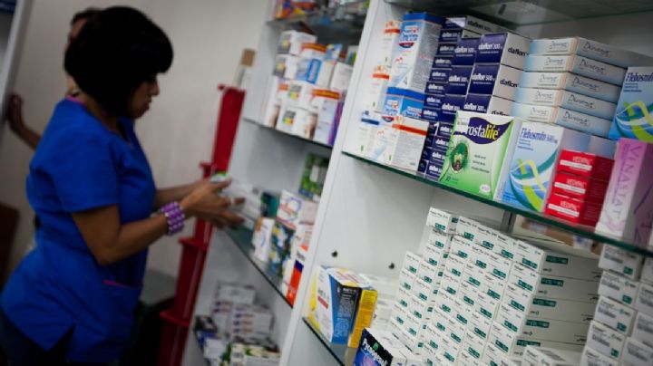 Biden lanza amenaza contra medicamentos de precios demasiado altos