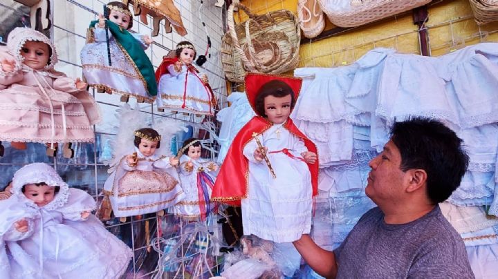 Esta es la familia pachuqueña que lleva medio siglo vistiendo a Niños Dios