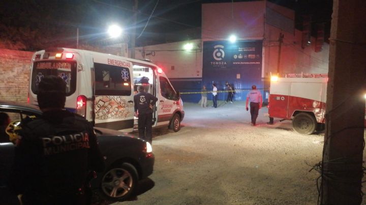 Tres muertos y seis lesionados por accidente en empresa de químicos