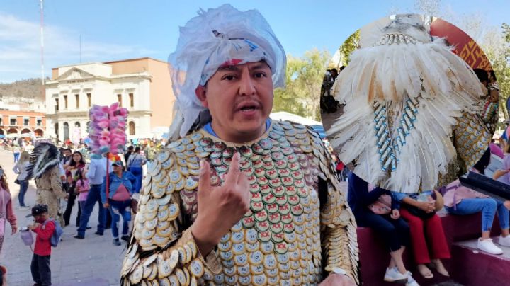 Carnaval en Pachuca; hasta ocho mil corcholatas utilizan para el disfraz