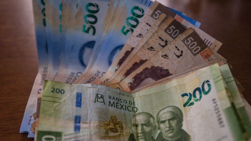 Recaudación de impuestos cae en noviembre; IVA se desploma 27%