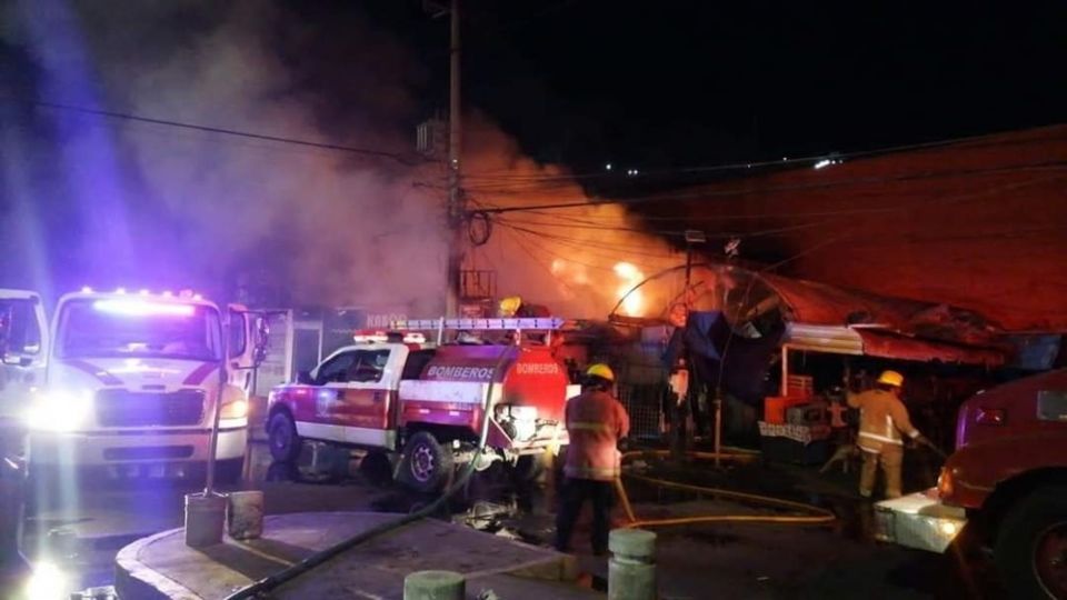 Los hechos se registraron la madrugada de este lunes en Chilpancingo, Guerrero; autoridades reportan por lo menos dos muertos