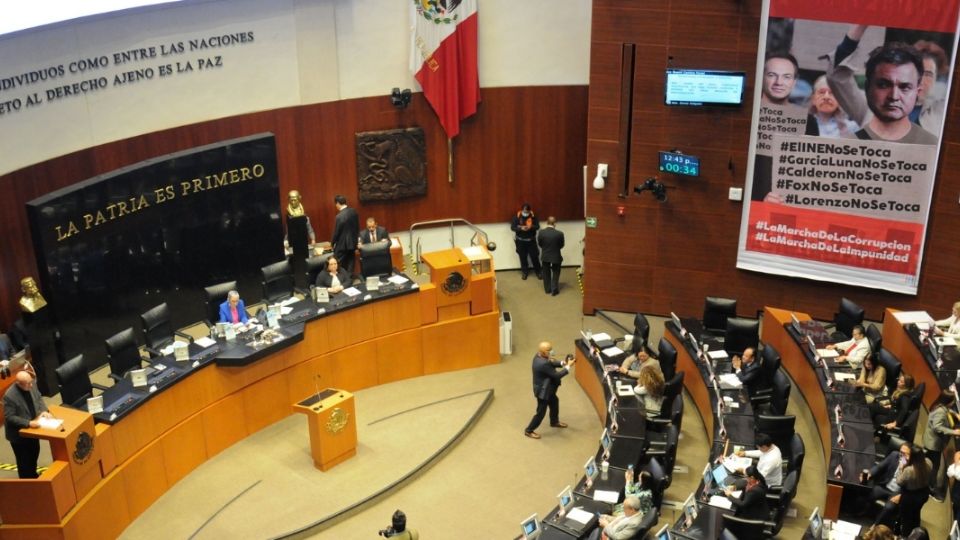 La sesión del Senado ha experimentado momentos de insultos y amenazas