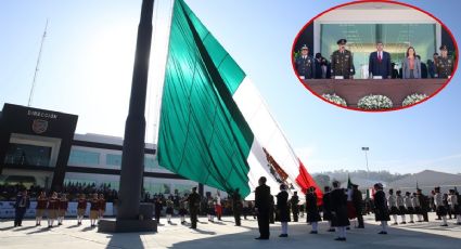 Gobernador de Puebla encabeza ceremonia de izamiento de bandera