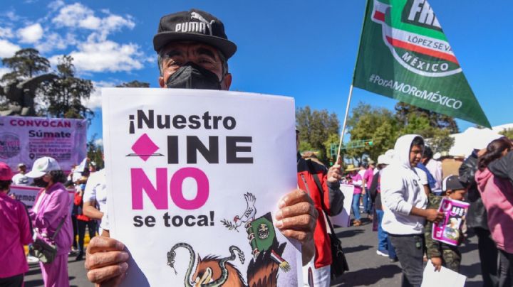 Segunda marcha a favor del INE