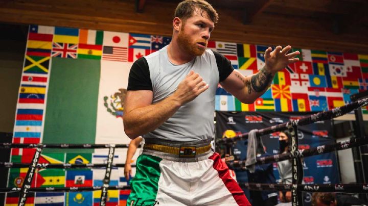 "Canelo" Álvarez pelearía en México para este 2023; el rival ¿Bivol?