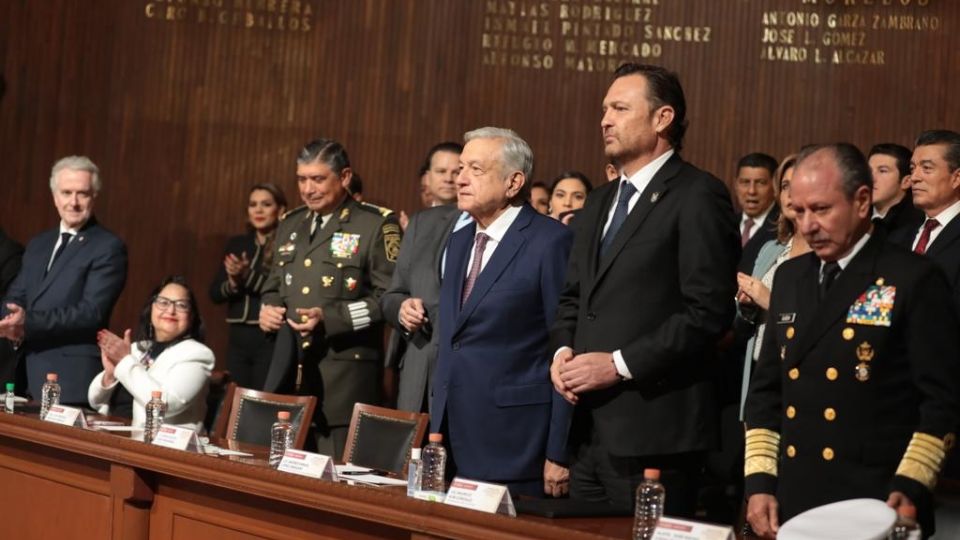 No se levantó ante la llegada de AMLO al evento de este domingo, pero el presidente dijo que 'eso le agradó'