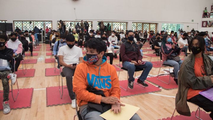 Becas Benito Juárez: Adelantarán pago de 5,000 pesos a estos estudiantes