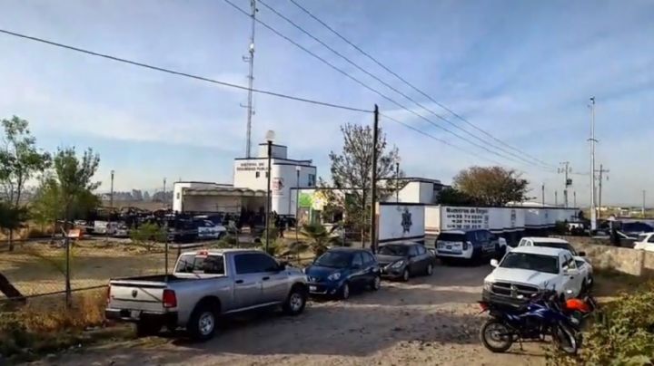 Acuartelan a policías de Romita tras detención de su jefe por la desaparición de 3 jóvenes