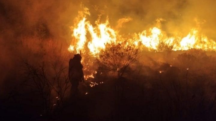 Una decena de incendios forestales contribuye a la mala calidad del aire en el Valle de México
