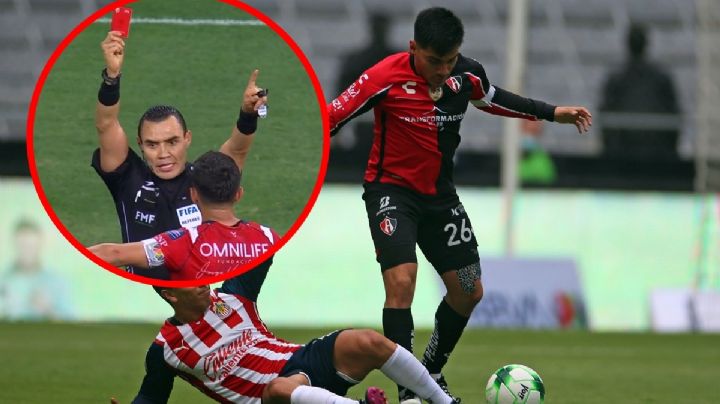 ¿El Pocho Guzmán se hizo expulsar para no jugar contra Atlas?