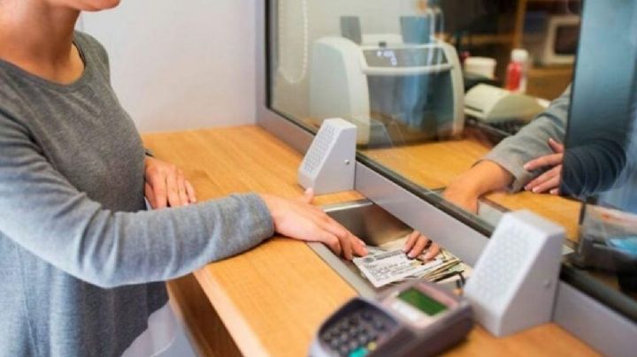 ¿Cómo le hago para que el banco me regrese dinero por gastar?