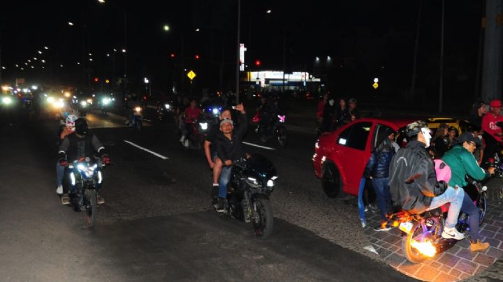 Multas severas, pero Gobierno de Puebla insiste en crear pista “segura” para arrancones