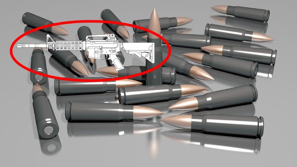 La silueta inconfundible de este rifle se usa como una declaración política estampada en camisetas y pancartas y, entre un puñado de miembros conservadores del Congreso.