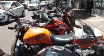 Motociclistas denuncian extorsión en operativos de transito en Tlalnepantla