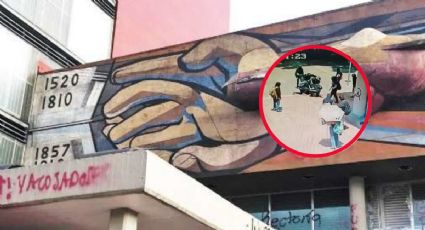 VIDEO | Vandalizan mural de Siqueiros de Rectoría de la UNAM como en 1999