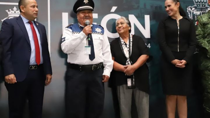 ¡Un honor, Comandante Vallejo!: Se jubila tras medio siglo de carrera ejemplar