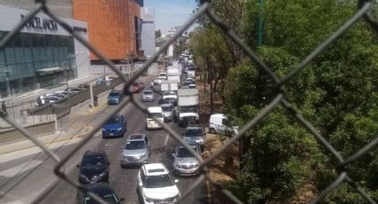 Intensa movilización policíaca obstruye la circulación en la carretera México-Querétaro