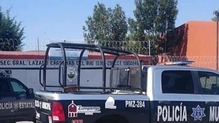 Alumna muere al caer del primer piso en secundaria de Zumpango