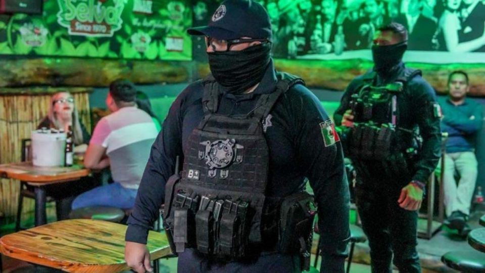 Mauricio Verdugo Fragoso, de 23 años; David Alfonso Melecio Rodríguez, de 22, y Jesús Manuel Bramasco Hernández, fueron vistos por última vez el pasado 8 de abril en el bar Shots