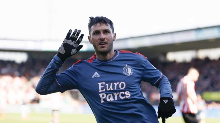 El GOL de Santiago Giménez le da el triunfo al Feyenoord y sabe a título