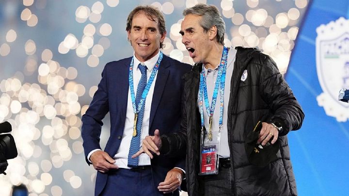 Guillermo Almada se queda en Pachuca; ¿por cuánto tiempo renovó contrato?