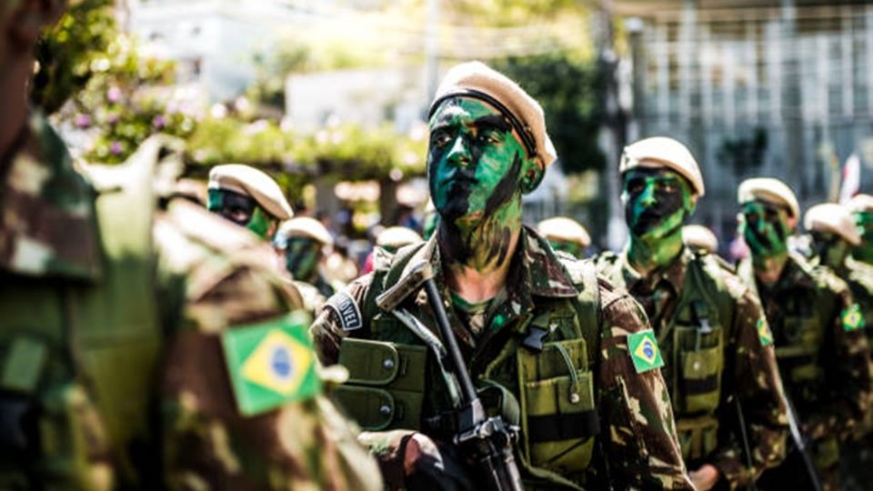 La militarización de Brasil, sus semejanzas a México y sus consecuencias