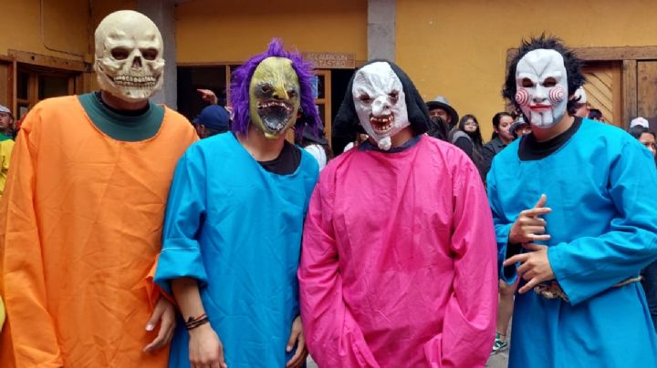 La caravana de los Judas, una tradición de los habitantes de Mineral del Chico