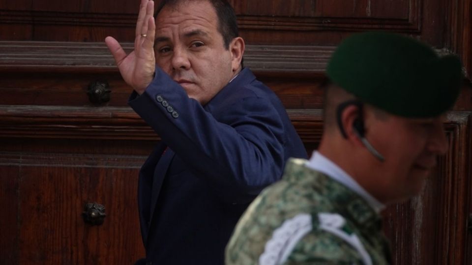 Asociaciones de abogados presentaron un documento para denunciar al gobernador Cuauhtémoc Blanco y al Almirante José Antonio Ortiz Guarneros, Comisionado Estatal de Seguridad Pública, por el delito de omisión