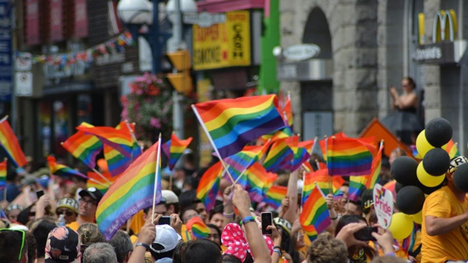 El miércoles se conmemora el Día Internacional contra la Homofobia, Transfobia y la Bifobia y el Día Nacional de la Lucha contra la Homofobia, Lesbofobia, Transfobia y Bifobia