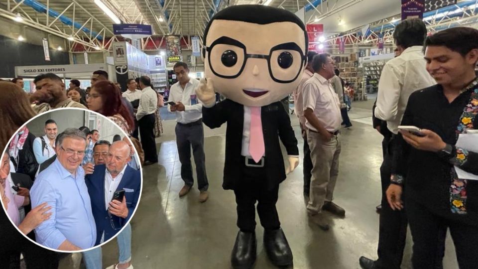 La botarga del Funko Pop de Marcelo Ebrard llamó la atención en la Fenal.