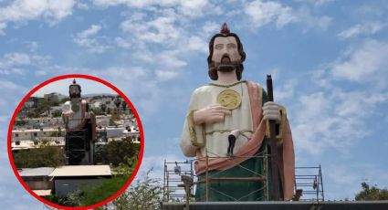 VIDEO | Instalan estatua gigante de San Judas Tadeo en Badiraguato; tierra de El Chapo