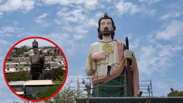 VIDEO | Instalan estatua gigante de San Judas Tadeo en Badiraguato; tierra de El Chapo