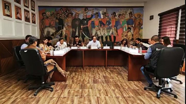 Por esta razón regidora de Morena frenó destitución del contralor de Epazoyucan