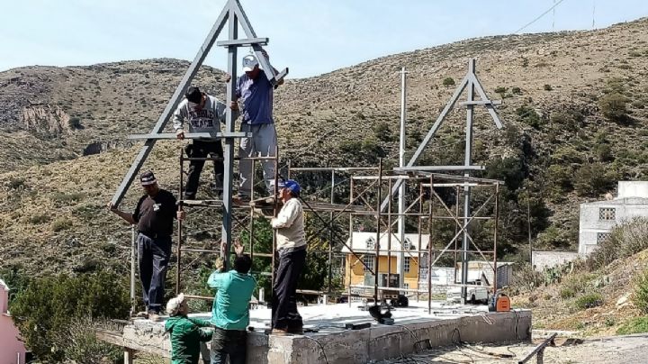 El Bordo, la comunidad que construye un paradero de transporte con 60 mil pesos