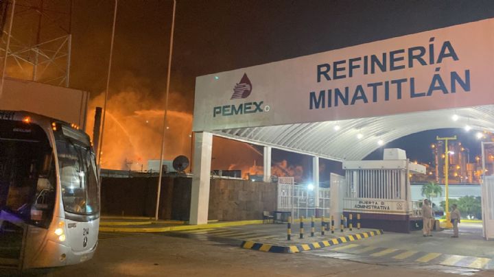 VIDEO: Incendio en refinería de Minatitlán; confirman nombres de lesionados