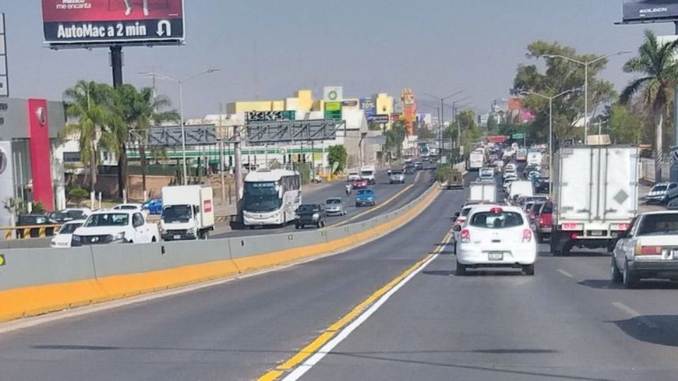 Fueron retiradas las boyas que causaron molestia a los automovilistas en el bulevar Aeropuerto y López Mateos.