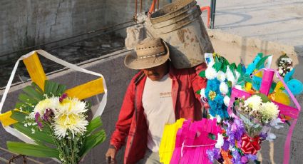 La cruz protege a los albañiles de accidentes y homenajea a los fallecidos