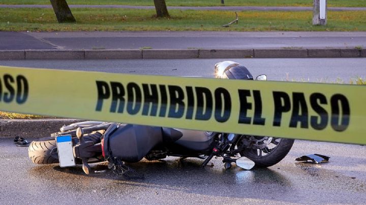 Muere motociclista al derrapar sobre pavimento mojado en Ixmiquilpan