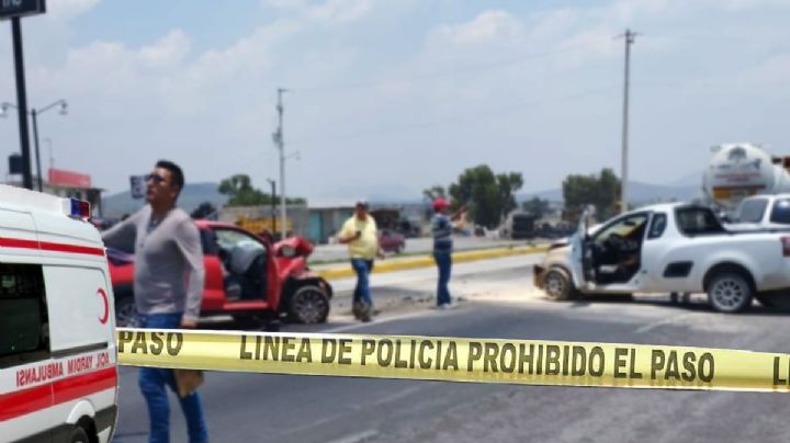Quedan destrozadas dos camionetas en accidente en la Pachuca-Sahagún | FOTOS