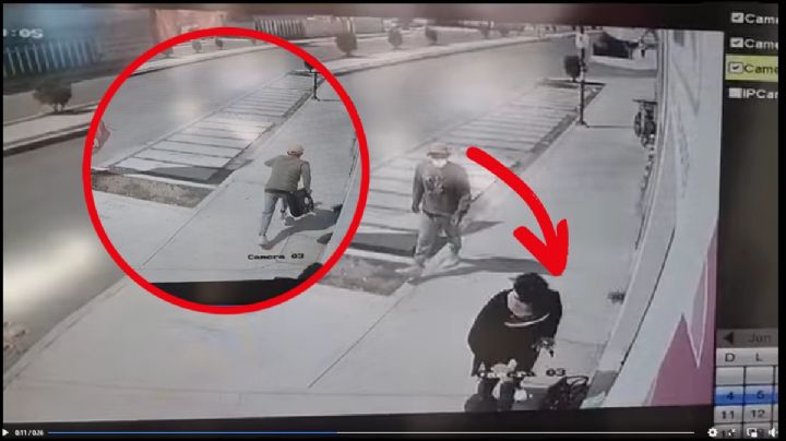 Captan en VIDEO robo a mujer en Paseos de Chavarria en Mineral de la Reforma