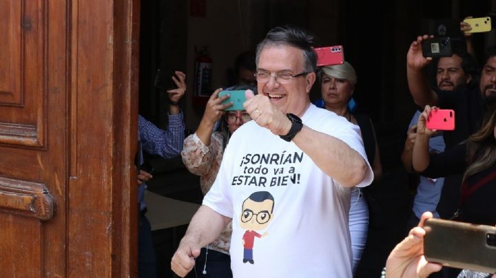 Oposición copia a Morena modelo de selección de candidato presidencial: Ebrard