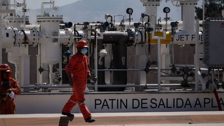 México sube al tercer lugar como importador de combustibles en el mundo