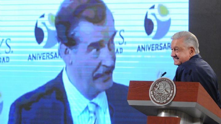 Al igual que Fox en 2001, AMLO cambia nombre al escritor Jorge Luis Borges