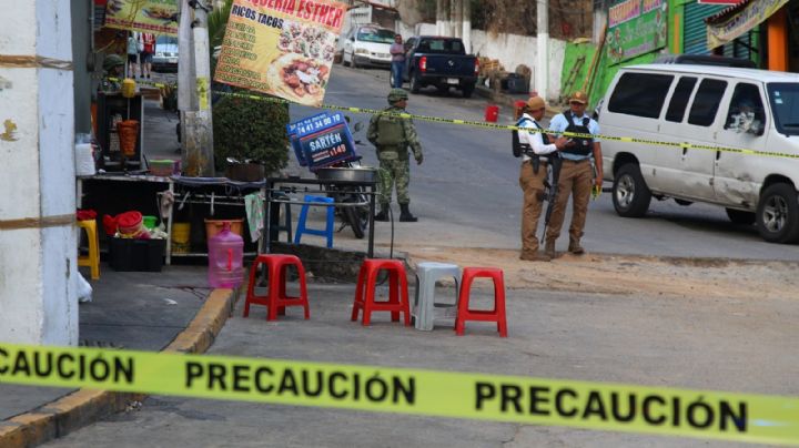 Policías matan a adolescente que quería evitar detención de su padre en Oaxaca