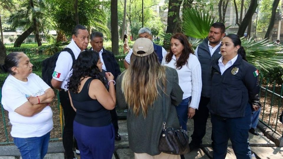 Retiran coletivos feministas de Plaza Rio de Janeiro