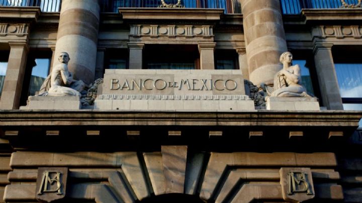 BBVA lanza recomendación a Banxico, tras lunes negro
