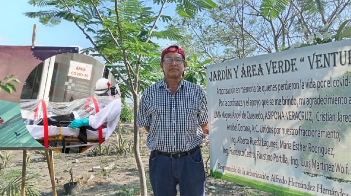 En Veracruz, plantan árboles en lote baldío para recordar a víctimas de covid-19